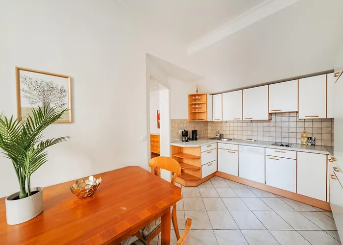 Apartamento Big Ceasars Volkstheater Close To Center Viena